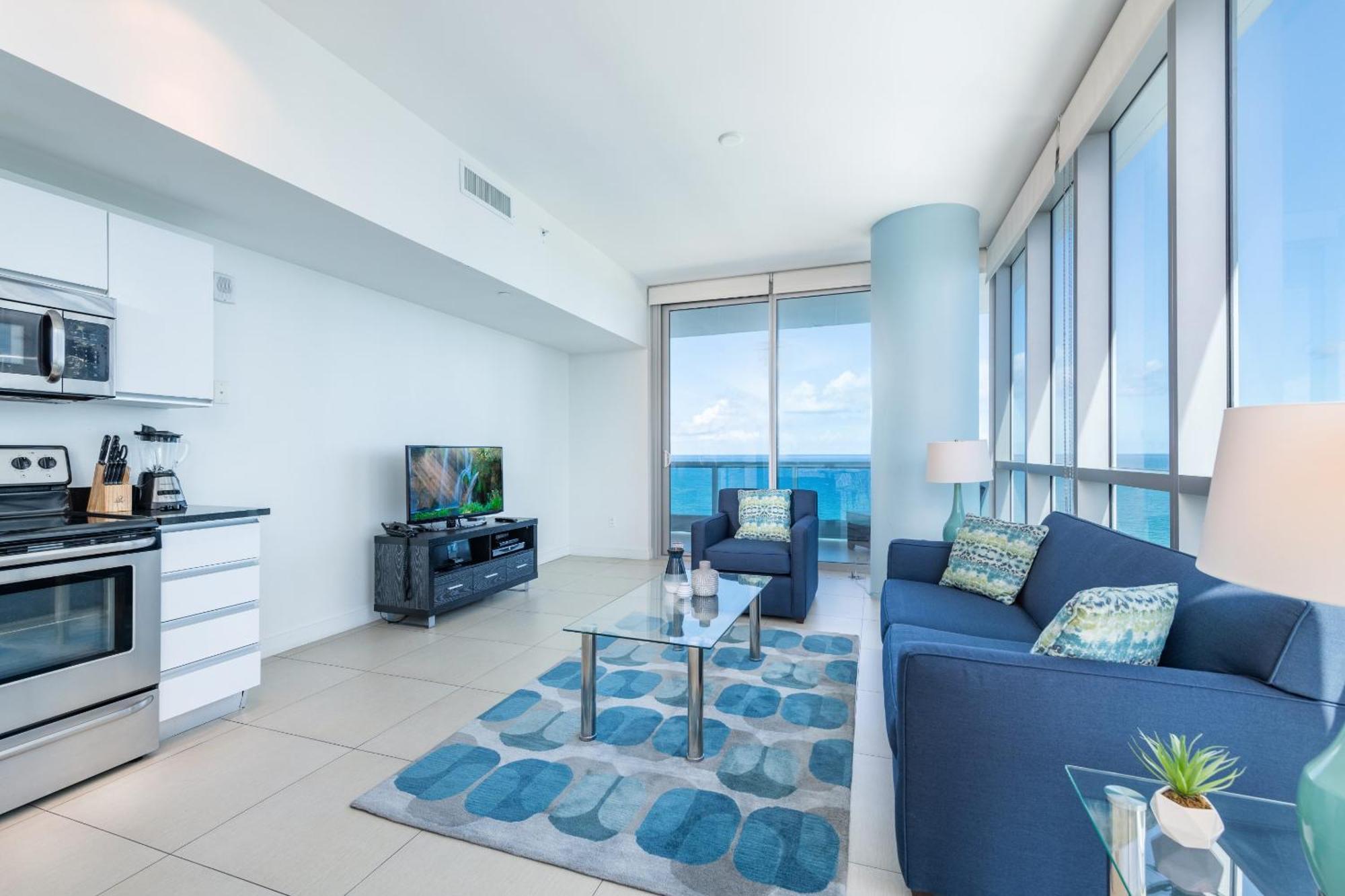 Bluebird Suites Monte Carlo Маями Бийч Стая снимка