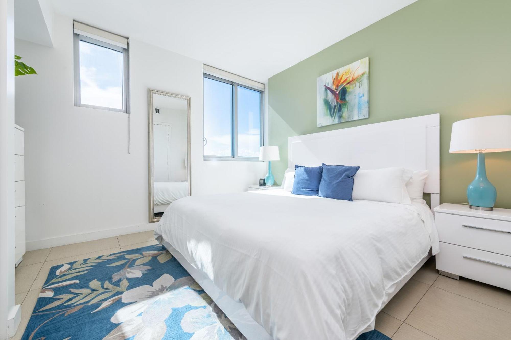 Bluebird Suites Monte Carlo Маями Бийч Стая снимка