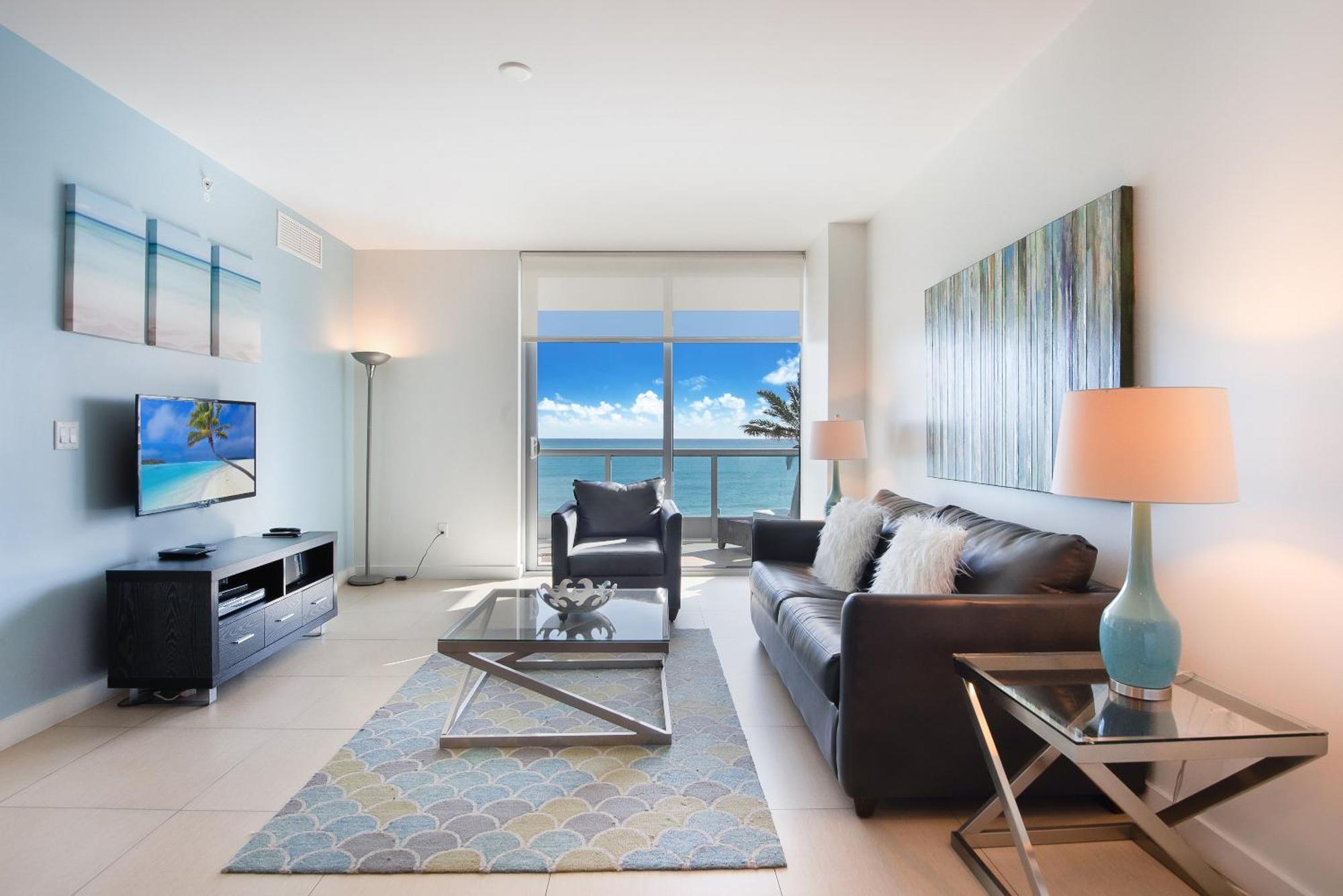 Bluebird Suites Monte Carlo Маями Бийч Стая снимка